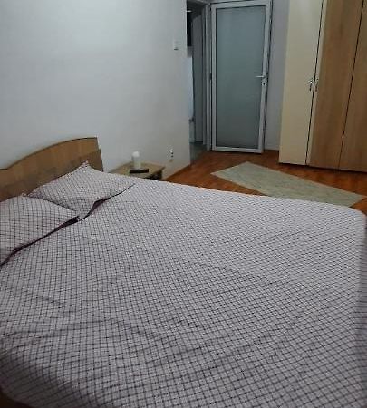 Apartament La Denis Bîrlad Extérieur photo
